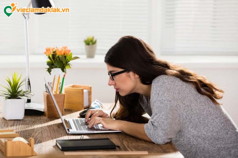 Người hướng nội có xu hướng ở một mình 